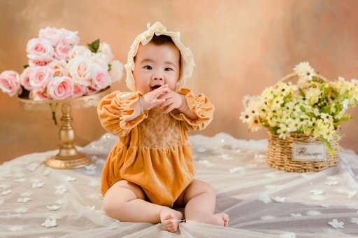 澄迈宝宝多大可以吃水果